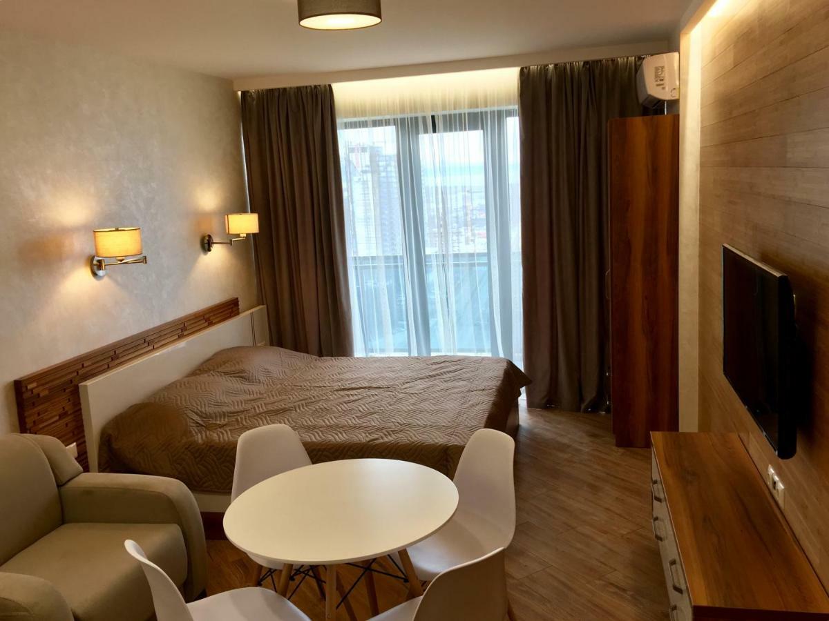 Coast Batumi Apart Hotel المظهر الخارجي الصورة