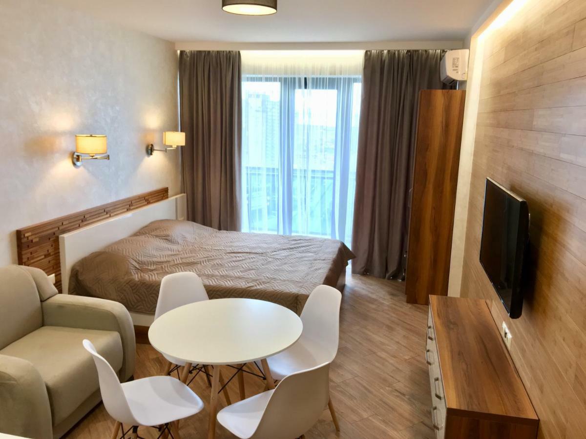 Coast Batumi Apart Hotel المظهر الخارجي الصورة